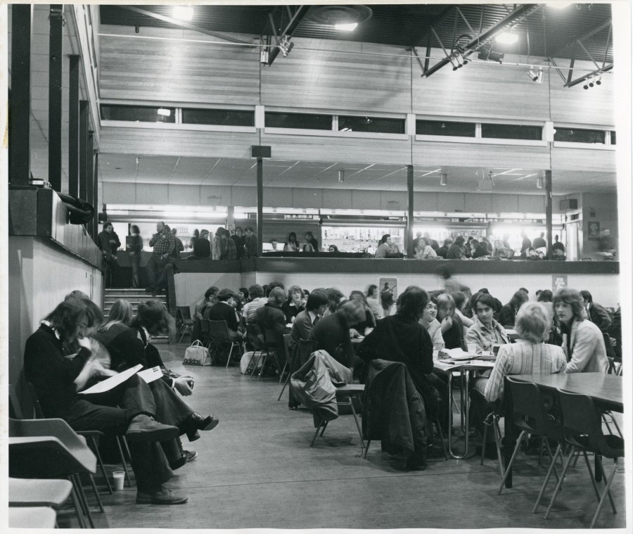 dmuleicester's tweet photo. New buildings popped up on campus in the shape of Clephan and Kimberlin Library. In Scraptoft, students arrived to study teacher training. Leicester Poly SU quickly gained a rep for booking bands on the cusp of greatness – Bob Marley, David Bowie, Roxy Music and more #DMU150 https://t.co/PciIwK5usp