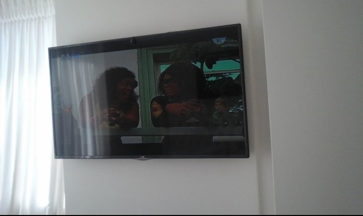 decor_nairobi's tweet photo. TV Mounting and trunking services.
Book your spot now.
Services available in Nairobi
#backtoschool https://t.co/0jIHa6Kd64