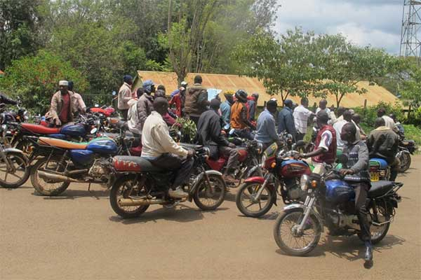 Jobodaboda ma Dede, Awendo sub-county okwayo tend county ma Migori owuog oko olose apaya ma Dede-Rongo.
Jobodaboda kotelnegi kod Jack Obonyo gilero ni apaya no osebedo marach kuom dweche mathoth ,ma orocho kata timo ohala moko.