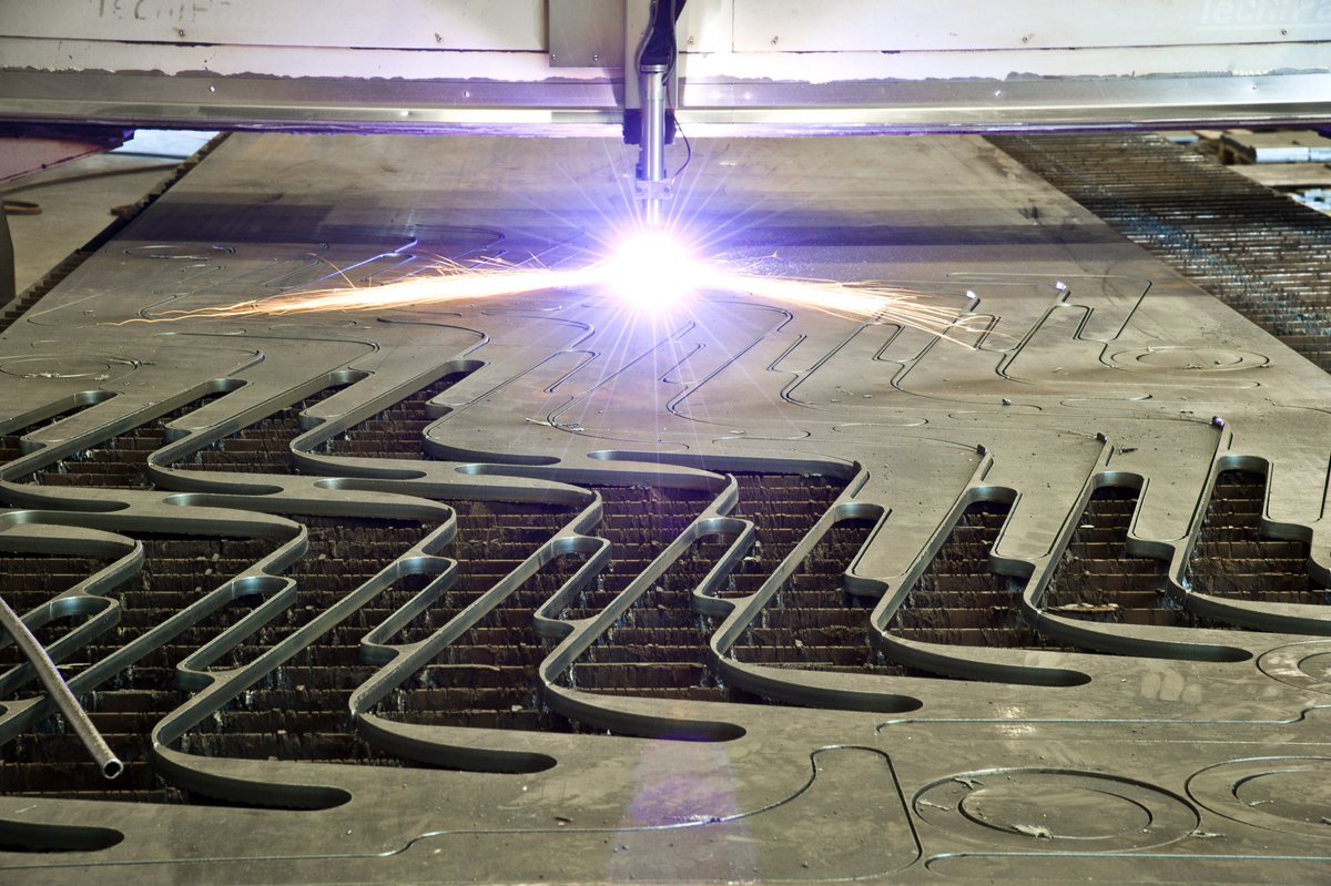 Assolombarda's tweet photo. Nuovi #protocolli di #sicurezza, #smartworking, riscoperta del valore dell’#export e del fare rete tra #imprese, senza dimenticare le persone.
Su #Genioeimpresa il #webmagazine di #Assolombarda @MariaAnghileri racconta la #Fase2 di #Eusider ➡
https://t.co/hZVDq45FE6 https://t.co/DayD93RoYK