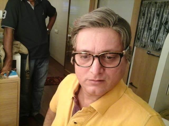actormanojjoshi's tweet image. My entry to #YellowTwitter :)