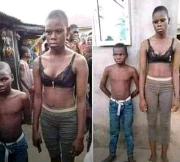 EverythingTunde's tweet photo. A 12 year old boy catch steal phone yesterday,  because the boy was a single to the sister the stealing came and come of the people because is at of them don't want people catching on him and saying police beating him yesterday....

I dey come for the full gist 😩😩🤤🤣 https://t.co/WUAeZ0GIBZ