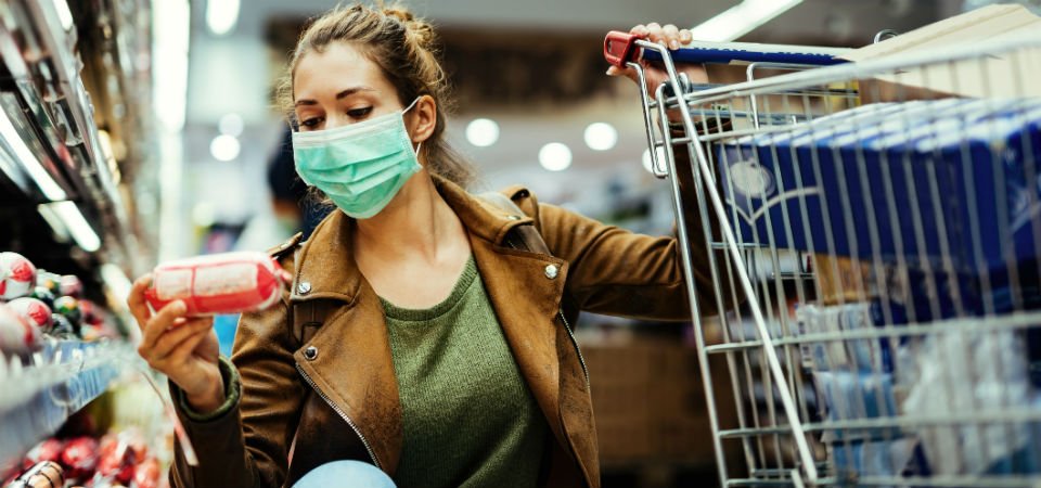 lborouniversity's tweet photo. Key workers and vulnerable people struggled to buy basic goods when restrictions and panic buying hit supermarkets, a study by @LboroSBE has found.

Read: https://t.co/0fVukd0U6m https://t.co/2XWjkLWCiN