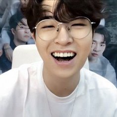Choi youngjae but he gets softer as you scroll #GOT7    @GOT7Official  #갓세븐  @GOTYJ_Ars_Vita