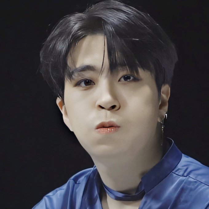 Choi youngjae but he gets softer as you scroll #GOT7    @GOT7Official  #갓세븐  @GOTYJ_Ars_Vita