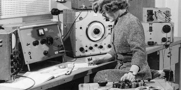 The next female pioneer of science fiction music is Daphne Oram.