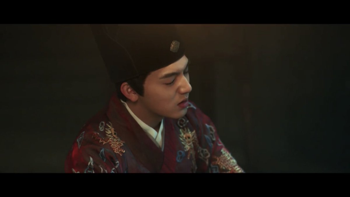 THIS IS SOME XUE YANG FACE SWAPPING SHIT I SHOULD HAVE KNOWN THE EMBROIDERY WAS DIFFERENT MY BOY WOULDNT BE CAUGHT DEAD