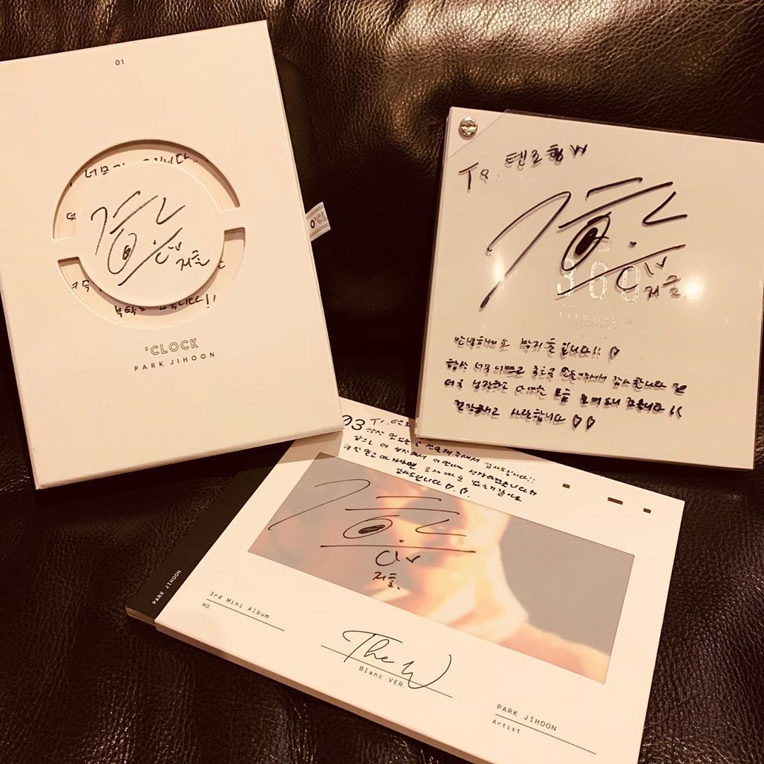 toryhoon05's tweet photo. WING 작곡가 텐조님 인별

➡️ https://t.co/q4GD3Ql1xp

#박지훈 #ParkJihoon 
#TheW #Wing
#200526COMEBACK
#박지훈컴백
#박지훈미니3집 https://t.co/aFSqZLhTN8