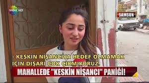 Kral nerdesin çıktım balkona bekliyorum hadi yap şovunu artıkk