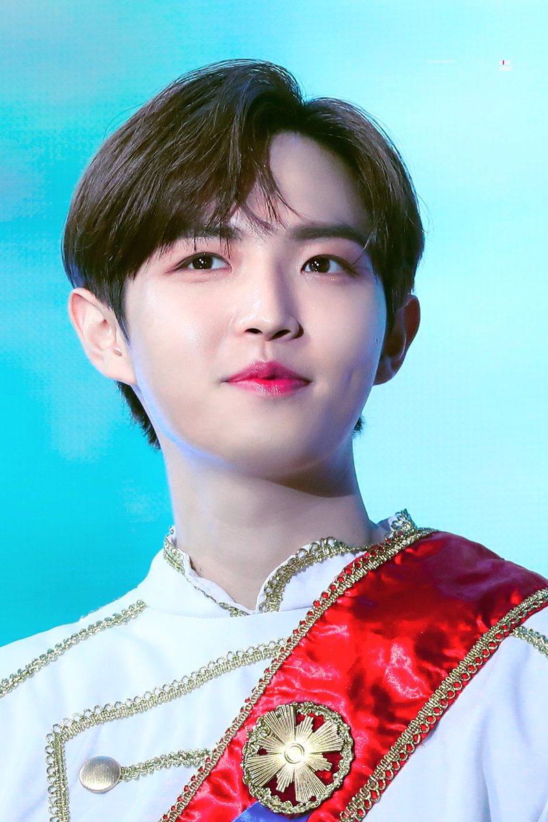 itsyoujh527's tweet photo. 재환아넌그자체로감동이야
#윈드의_자부심_재환아_생일축하해 
#HAPPY_BIRTHDAY_JAEHWAN
태어나줘서고맙다진심이야사랑해 https://t.co/nTWqSjd0T7