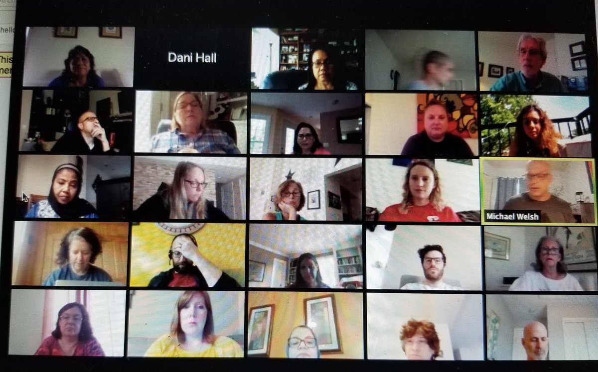 Carlin Springs staff comes together to learn and share about our school family. #CardinalsROCK #CardinalsFUN <a href="/apscspr/">Carlin Springs Elementary School</a> @CarlinSpringsED