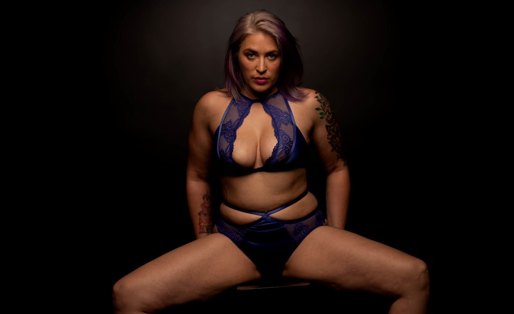 tata2pointoh's tweet photo. #doubletap #follow #modellyfe #atlmodels #curvy #thicc #shecute #letsshoot #legs #hooterz #goodmorning #whatdayisit #purple #girlswithtattoos #inkedlady  
Have you checked out my #onlyfans ???? Memorial Day sale SOLD OUT, bundle packages available 💜💜
https://t.co/OoVtsX9L69 https://t.co/kvbx2jdu8l