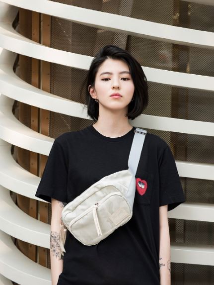Farearn_n's tweet photo. ''♡Thread♡" รวมความผัวเเละความสวยของพี่ฮันโซฮี 💕💖🌻🧺🧸✨
ಥ﹏ಥ ಥ﹏ಥ ಥ﹏ಥ https://t.co/EWkPAUCaVC