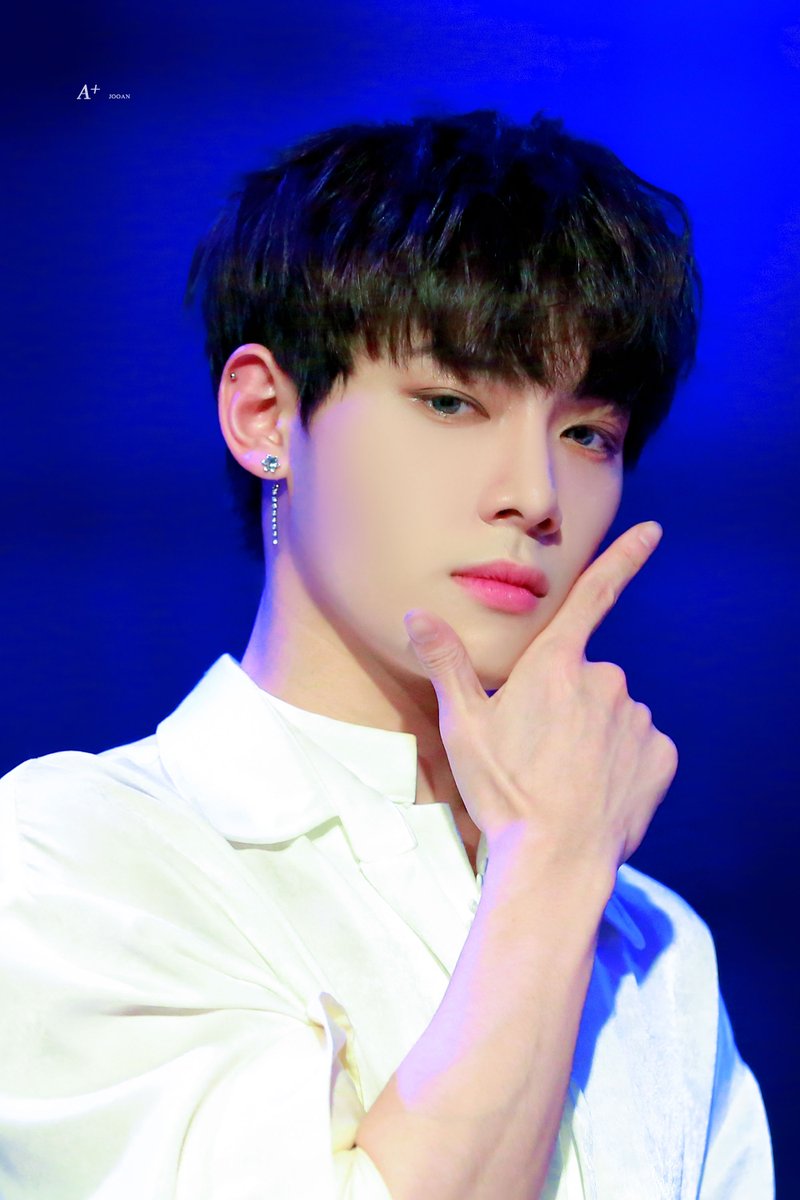 961AA4's tweet photo. 1주년 진심으로 축하해 🎉

➖
오늘 하루만큼은 
선물 같은 하루가 되길 바랄게🧸
#WE_INTHE_ZONE #위인더존 
#JOOAN #주안 https://t.co/MZiQVymGCt