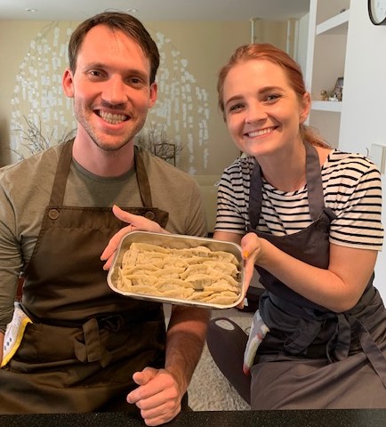 ClassMusubi's tweet image. This  lovely couple from Florida, USA was another big fan of Naruto &amp;amp; Ramen!

I always ask my guests to taste a few kinds of Miso in my stock.  #another #clas #class #couple #family #gyoza #japanese #ramen #Rice #season #style japanese-cooking-class-tokyo.com/2020/05/22/por…