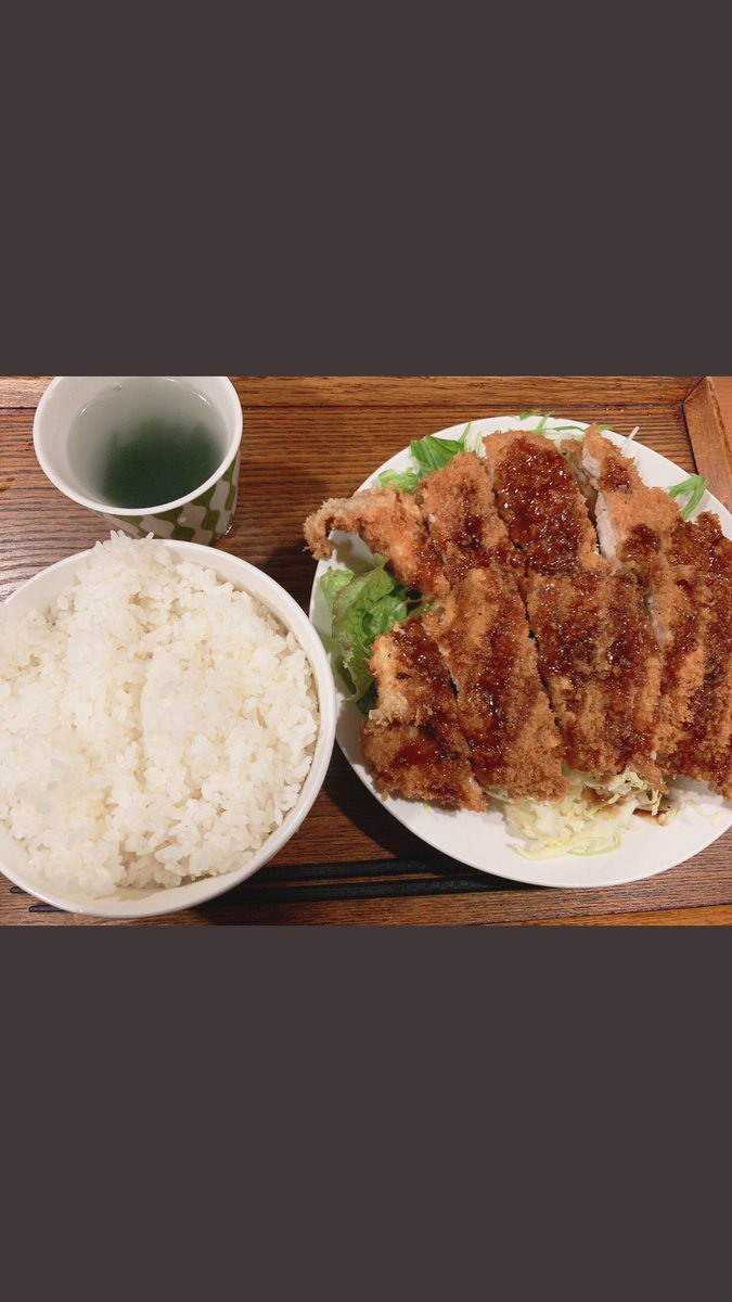 KomabaOaks's tweet photo. そろそろ食べたくなった人 https://t.co/5pJbqhzqO7