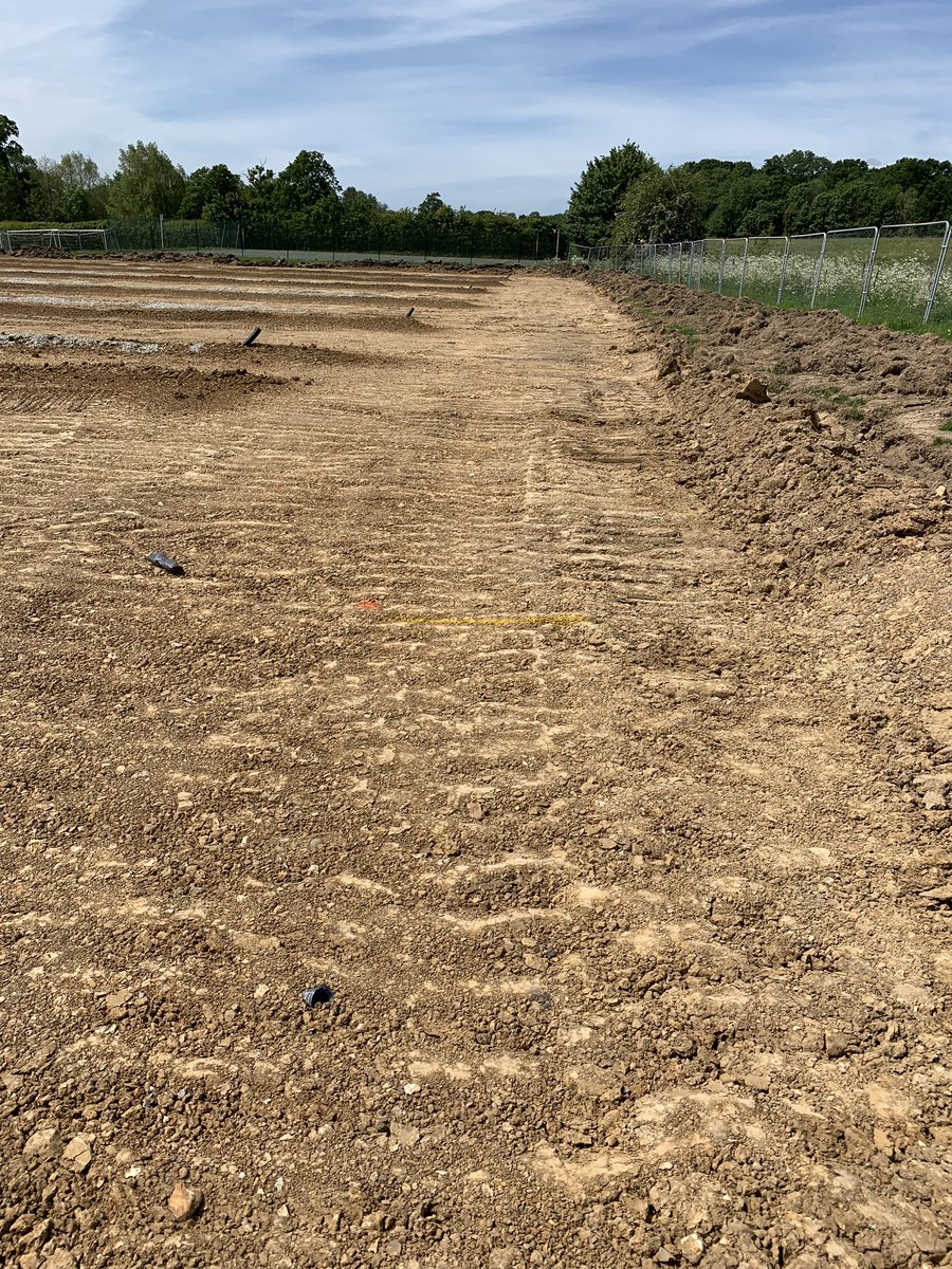 Great to see a new full FIH compliant size hockey #sports pitch project continuing at pace <a href="/radnorsevenoaks/">Radnor House Sevenoaks</a> this week. 

A huge strategic investment by a leading #independentschool in their sports provision in partnership with <a href="/NottsSport/">Notts Sport</a> 

#hockey #sportspitch #design