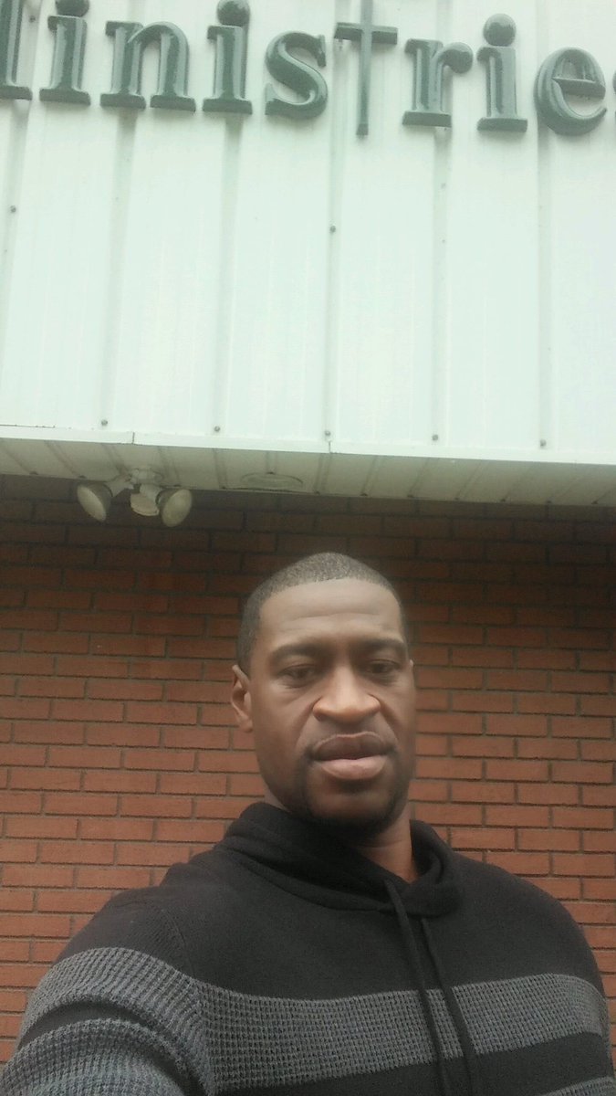 Kim_is__bored's tweet image. Say his name. George Floyd was murdered by Minneapolis police. #BlackLivesMatter