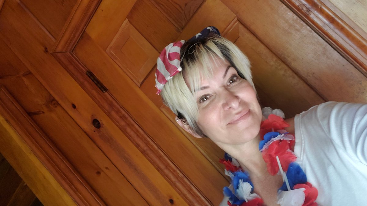 Mrs. Stasi tweet media