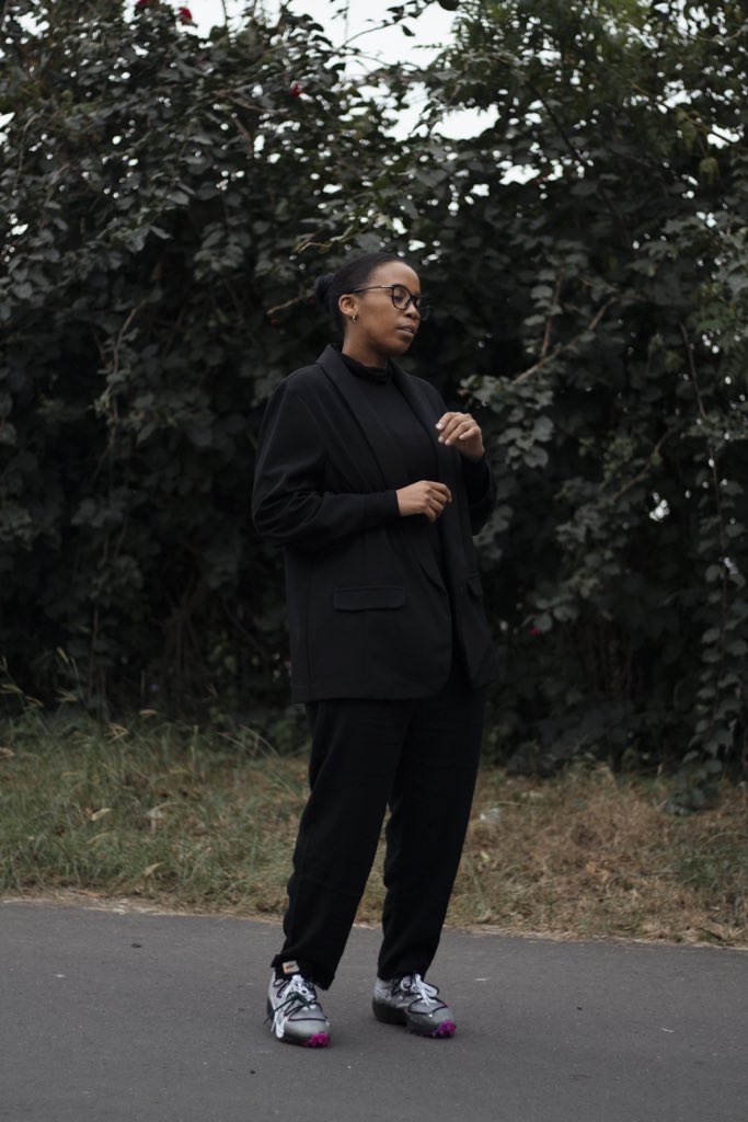 DjLeSoulSa's tweet image. Take a moment...