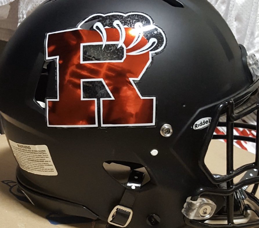 statechampsmich's tweet photo. MICHIGAN HELMET CHALLENGE
THIRD ROUND | NORTH REGION
Our first match-up of the second day of Sweet 16 contests pits Roseville (@RVille_Football) against Flat Rock (@FlatRockFball). Who moves on to the Elite 8?

SCHEDULE: https://t.co/iEXPNKvzxS https://t.co/sWjjW78xEg