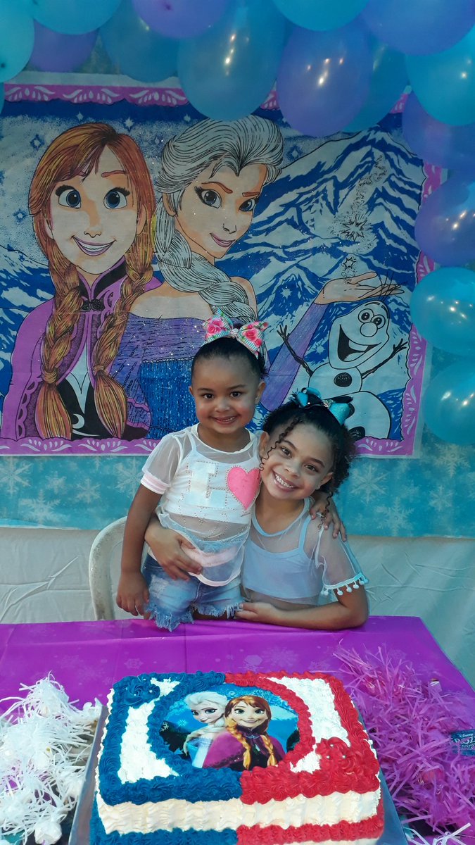 WalescaSantana's tweet photo. Faço tudo por vocês, e somente o sorriso de vocês me importa, ❤😍👸👸
#FoiPerfeito #FoiLindo #Maravilhoso   #SimplesMaisComAmor #LoloFez3 #DudaFez6 .. https://t.co/mKUzrsxpJk