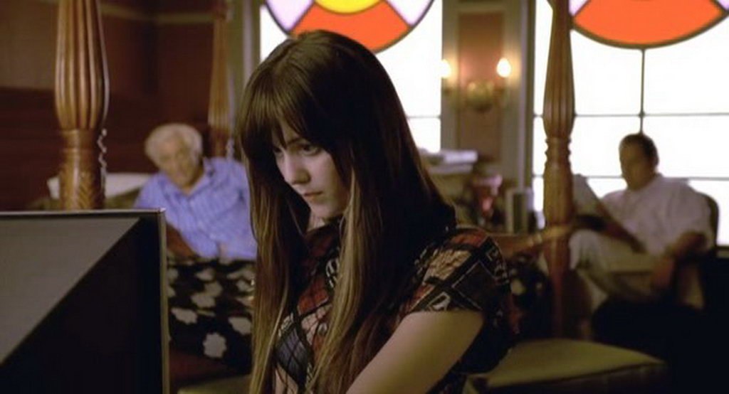 Checking Out (2005)Mary Elizabeth Winstead as Lisa Apple