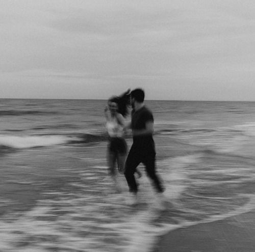 _My_Lady_12's tweet image. Avere delle cose #inComune non bastano per tenere vivo  un sentimento...
L' Amore sopravvivere se viene
nutrito giorno per giorno con attenzioni, gesti e fantasia 🌹

#buongiorno
#26maggio
#unTemaAlGiorno