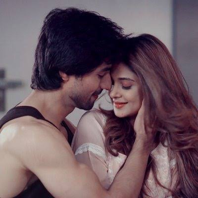 Working together brought the level of acting so high, they are institution where the new generation of actors may learn from because both have a long rich career. #HarshadChopda  #JenniferWinget