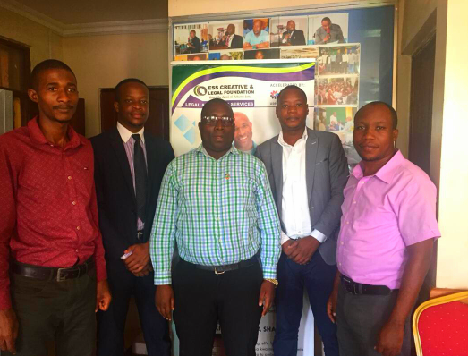 CreativeEss's tweet photo. Tumekusogezea huduma karibu na timu yetu ipo tayari katika ofisi zetu mpya zilizopo Kariakoo kwa ajili ya kukuhudumia. Sogea karibu ujipatie huduma ya sheria. #esslegalassurance #userfriendlyjustice @IlalaYetu https://t.co/B0ppEErur6