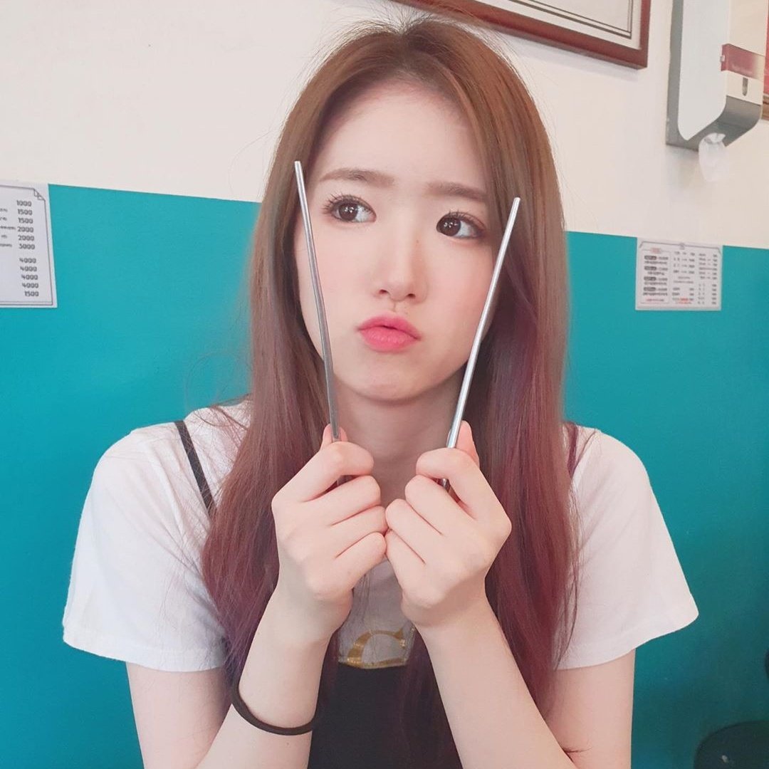 jangdosie's tweet photo. miss you all so much but please be happy whether raising your son, doing you youtube channel, or just living freely in jeju. https://t.co/cYoCHw6SGQ