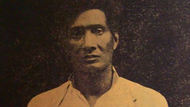  #TodayinHistory in 1870, Felipe Salvador (Ápûng Ipê), Filipino revolutionary leader & head of the millenarian society, Santa Isabel, is born in Baliuag, Bulacan  #PH. Today is his 150th birth anniversary.  #history  #MassMovement  #anthropology  #culture