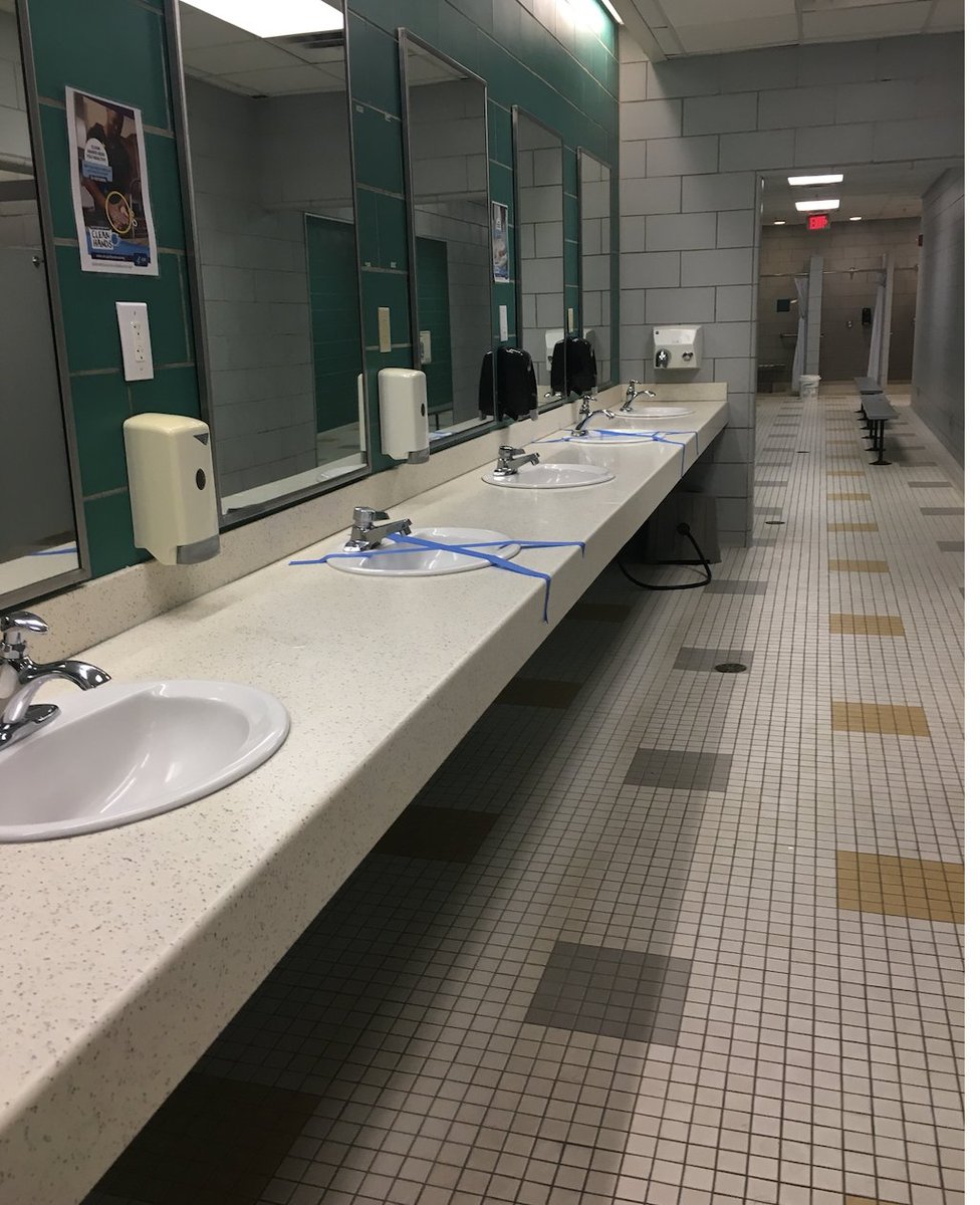 RandyTravisTV's tweet photo. For the first time in two months certain Gwinnett County swimming pools are open to the public. Reservations required for a one-hour use of lane, time limit strictly enforced. @FOX5Atlanta https://t.co/qnJhhG1ys9