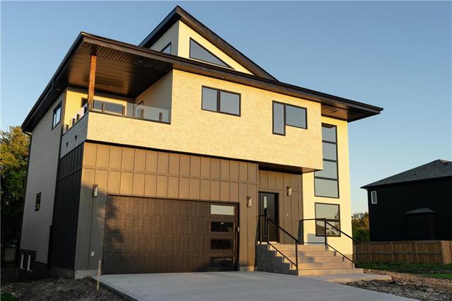 RealEstatePEG's tweet photo. A property that's a blend of GREAT location and BEAUTIFUL views? Call 204-293-8899 without delay for details and viewing. https://t.co/gi83nvzRSq