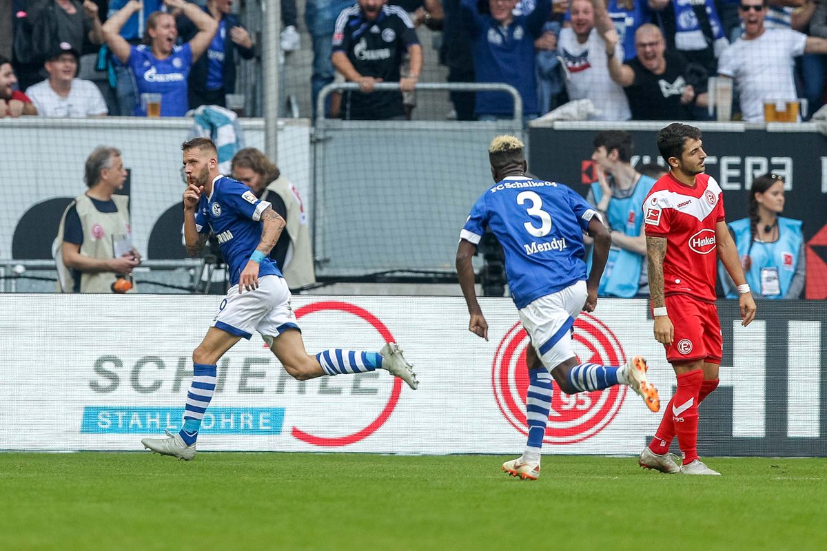 s04_en's tweet photo. Good memories from Düsseldorf last season 🤗

#S04 | #F95S04 https://t.co/pcG83jsakf