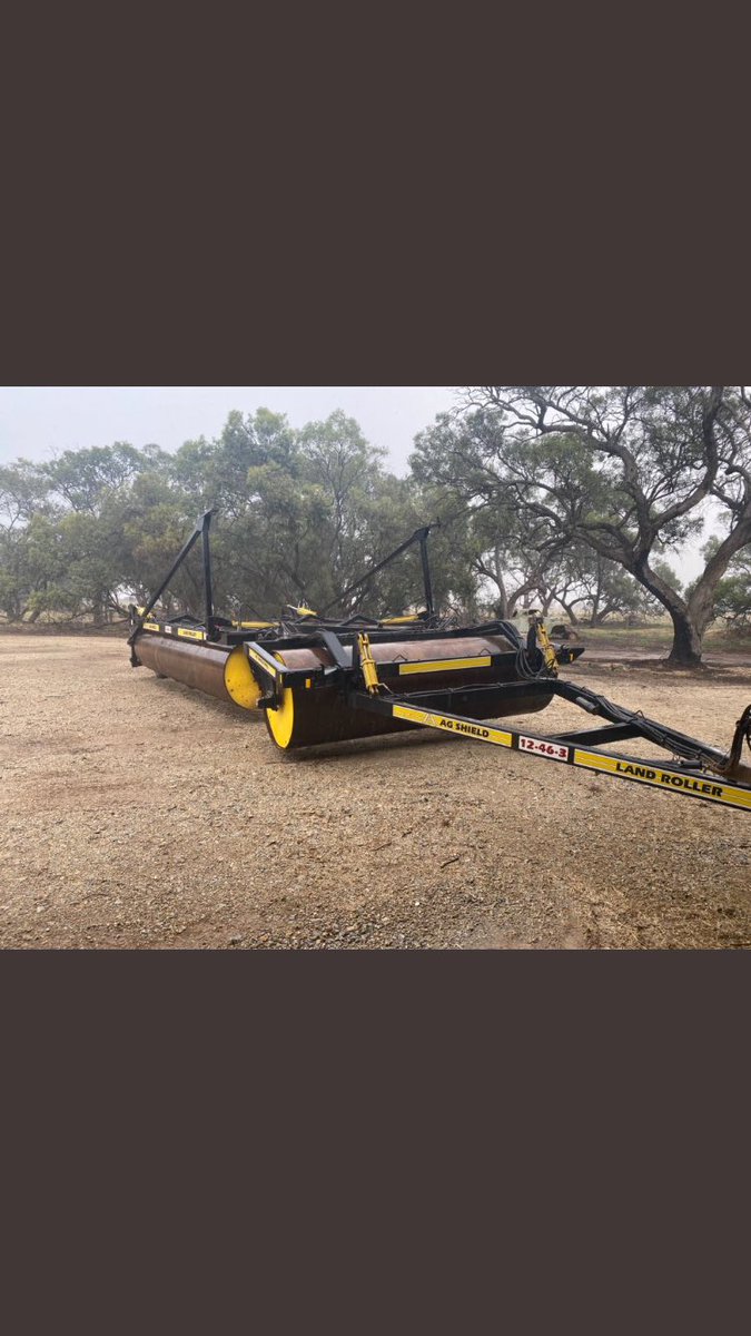 #asktwitter We need a land roller to hire for approx 1200 ha. Located near Corowa. Retweets appreciated. Pic for attention.