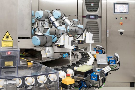 Over 1.000.000 female chicks are hatched, using our in-egg gender identification technology! As the supplier of the technology behind this, we keep innovating and improving.
Picture by: Koos Groenewold, Broederij #eggs #poultry #respeggt