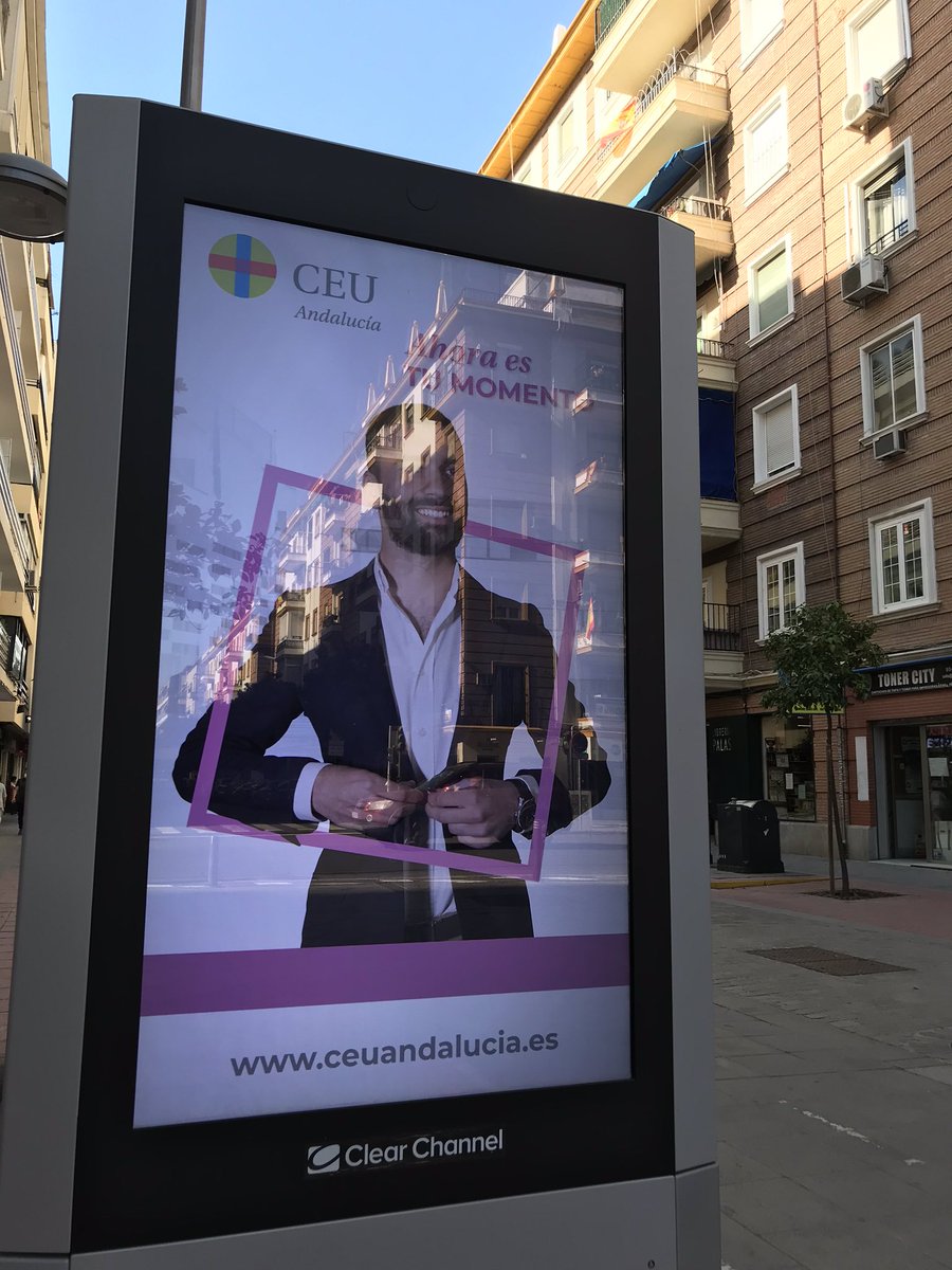 Lopez11Santi's tweet photo. 🙋🏻‍♂️Eyyyy ¡Hemos vuelto a la calle!

Y te buscamos a ti🕵🏻‍♂️...porque #AhoraEsTúMomento

Estudia en @CEUAndalucia:

☑️GRADOS Y MASTER 👨🏻‍🎓🧑🏼‍🎓👩🏻‍🎓
☑️POSGRADO👨🏻‍💻👩🏻‍💻
☑️CICLOS SUPERIORES👩🏻‍🔬🧑🏻‍🏫

+ info 👉🏻 https://t.co/IMShEBBJiJ

¡TE ESPERAMOS! https://t.co/7dpSMZITcN