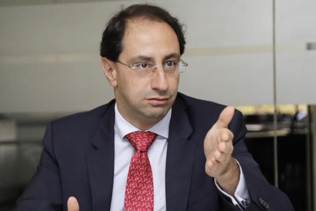 A Thread From Lafm Alaireenlafm Jose Manuel Restrepo Ministro De Comercio Industria Y Turismo Existe Una Posibilidad De Abrir