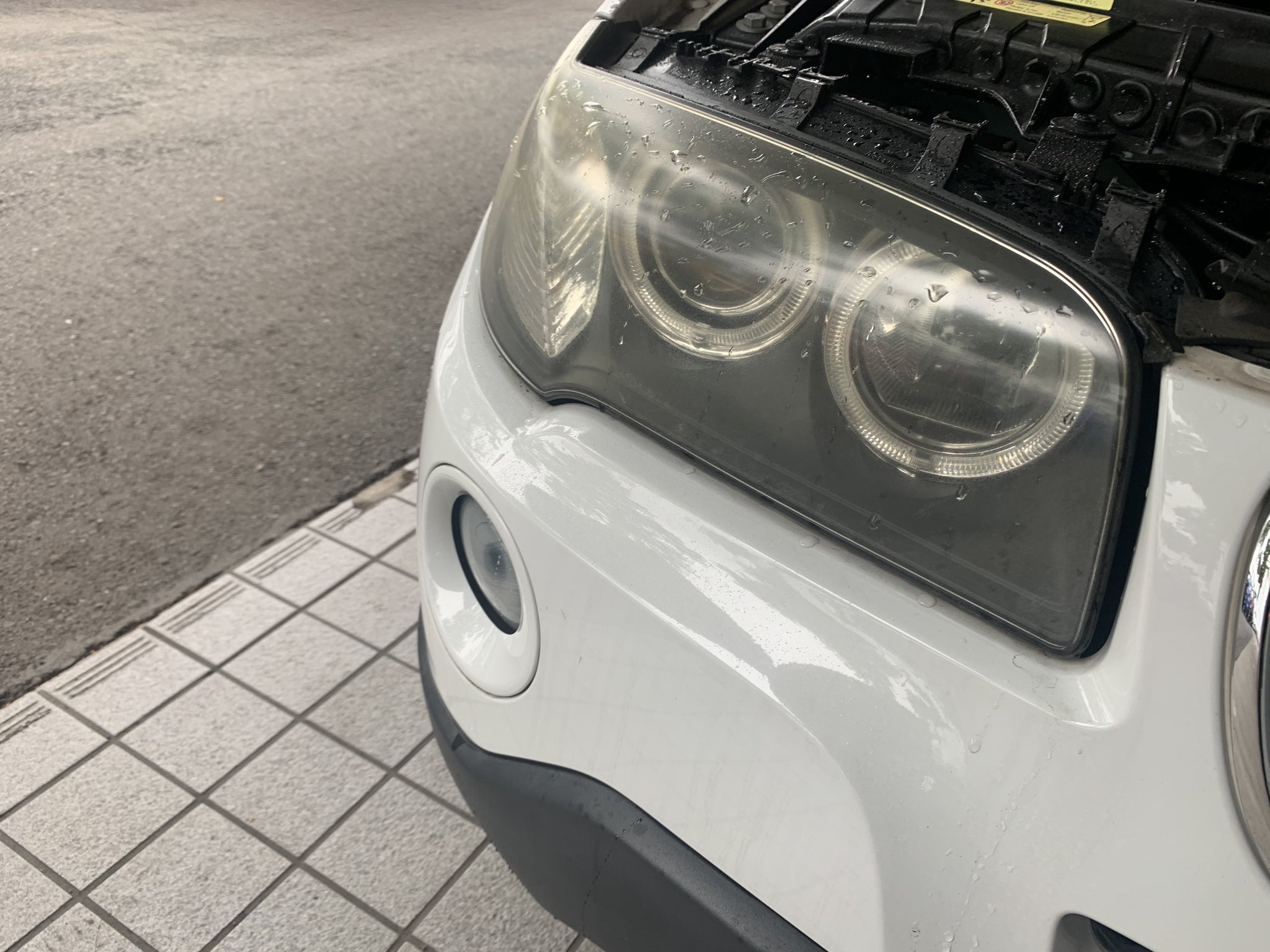 トータルリペアアクティブ Bmw のヘッドライトクリーニングです 相模原市のお客様からご依頼頂きました T Co Qwkaaj6u Twitter