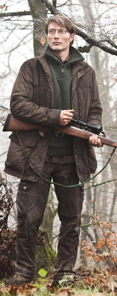 Mads Mikkelsen with Glasses appriciation post:(continue in the comments)