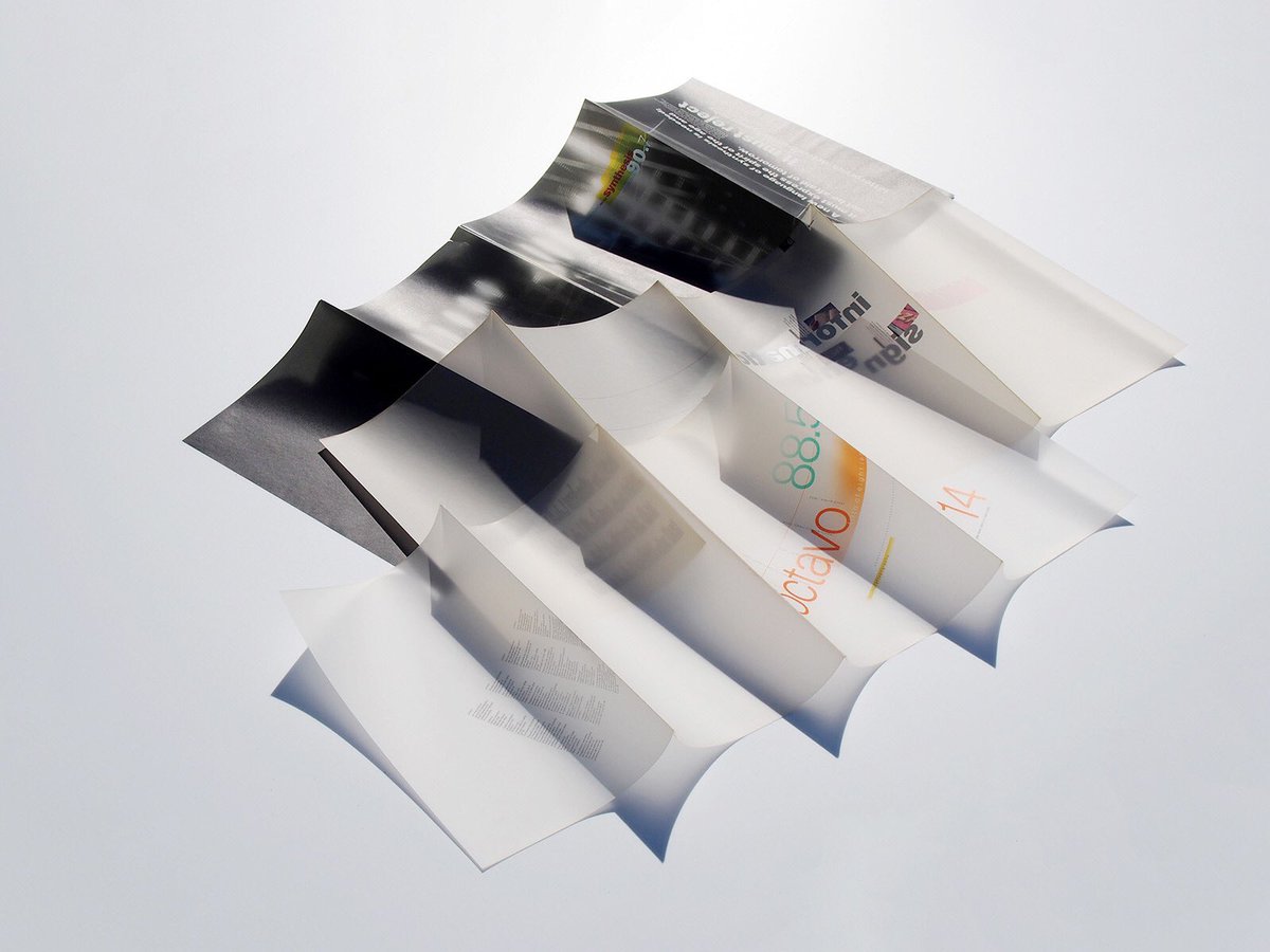 NaoyukiUmetsu's tweet image. 活版、写植、DTPの全てを知るロンドンの伝説的なデザインスタジオである8voより1984年に発行されたタイポグラフィジャーナルであるoctavoの3冊を販売してます。ヴェラムペーパーのカバーがこのうえなく美しいです。

page-spread.com/octavo-88-5-88…

#8vo #typography #octavo

photo ©spread