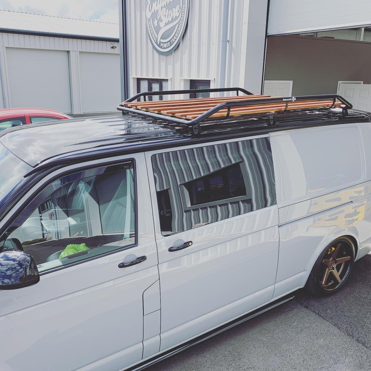 engineers_store's tweet photo. Bus is looking fresh with all the new mods, come along way in 3 years. https://t.co/xD8lPYaoxJ