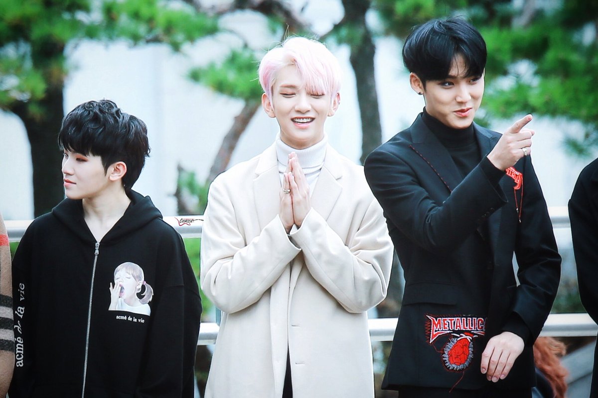 171110 mini fm
🎋🎋🎋
#조슈아 #홍지수  #JOSHUA
#ジョシュア #洪知秀
#세븐틴 #SEVENTEEN

#HAPPY_SVT_DAY
#SVT_5th_Anniversary
#5Years_with_CARAT