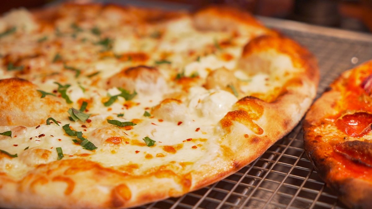 In Max's we CRUST 😍🍕 #maxspizzaatl #legacyventures #downtownatlanta #supportlocal #pizza #italianfood #togo #orderonline #atlantaeats #eatlocal #atlanta #weloveatl #discoveratl