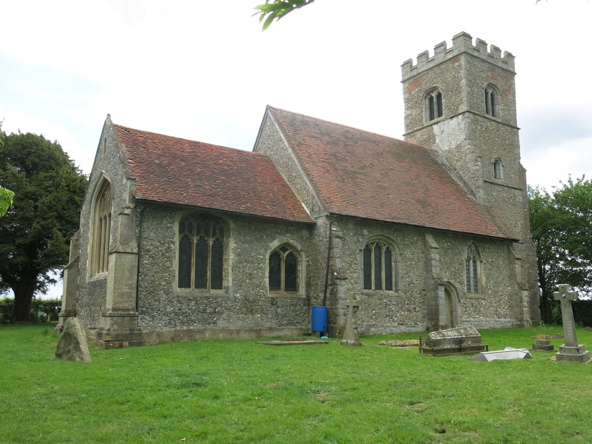 5/ Council housing effected a housing revolution for many low-paid farm workers. This is a deeply rural area - St Botolph's Church in nearby Beauchamp Roding is only accessible by footpath and track.