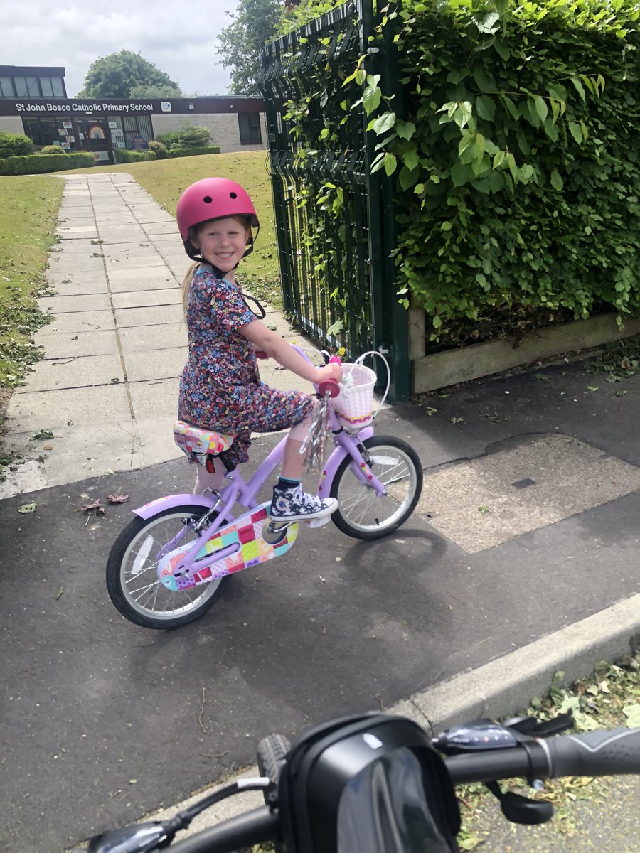 jule220's tweet photo. @StJBoscoRec we went for a little bike ride today and found a shortcut to school x https://t.co/fbHQEc2QdQ
