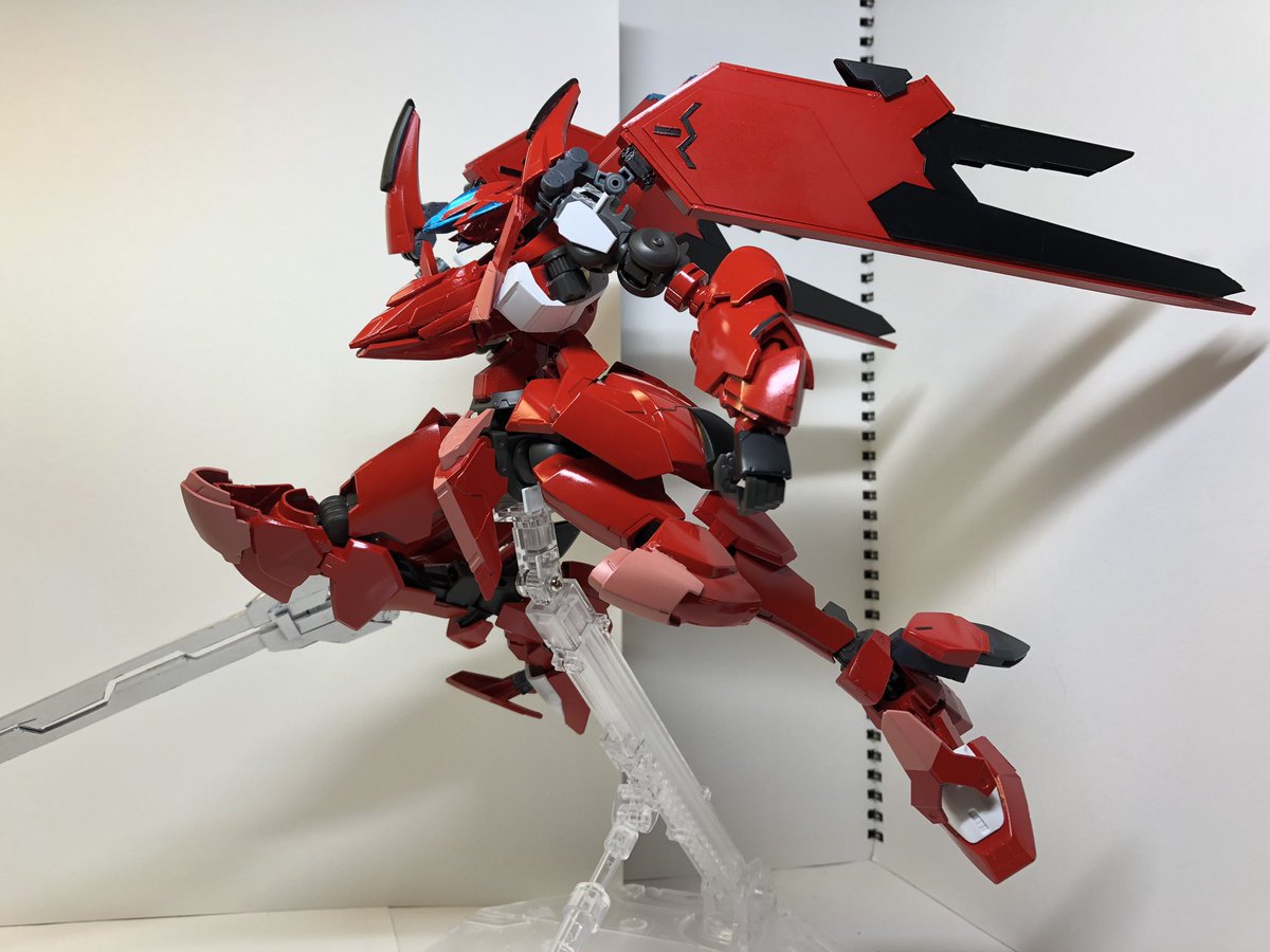 Twoucan 羽佐間カノン の注目ツイート モデル