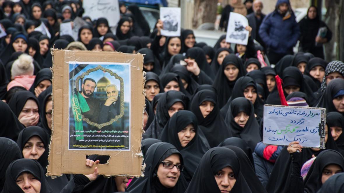 STForeign's tweet image. Hunger bites Iranians who see their blood and treasure being spent abroad, writes @louiseelisabet. 

Read it here: 
thetimes.co.uk/past-six-days/…