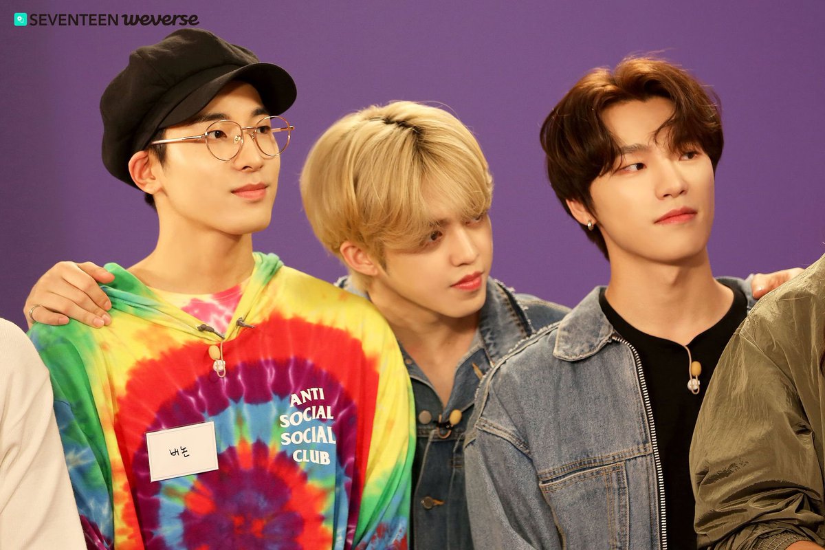 daily_wonsol's tweet photo. SVT 5th Anniversary behind (Wonwoo and Vernon)

#원솔 #WONSOL #원우 #WONWOO #버논 #VERNON #세븐틴 #SEVENTEEN @pledis_17 https://t.co/q3pLeUe2aJ